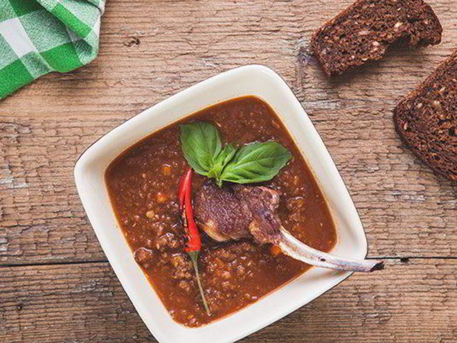 Рецепт хлебной похлебки с копченым барашком