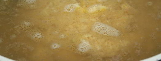 необычный рассольник с пшеничной крупой. Шаг 6