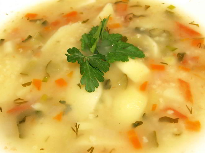 Рецепт рассольника на курином бульоне с пшеном