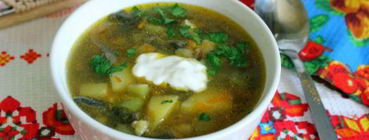 рассольник с лесными грибами в мультиварке. Шаг 10