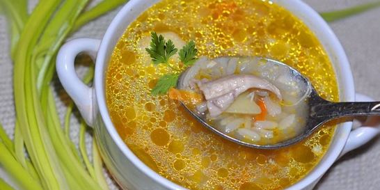 Рассольник с рисом классический