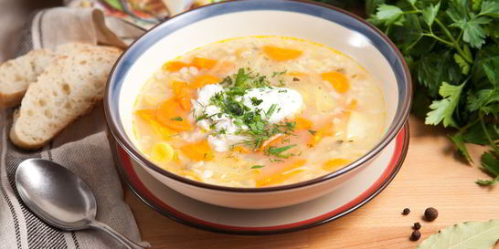 Рассольник с рыбой и перловой крупой