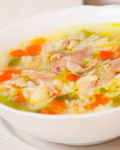 Рисовый суп с курицей