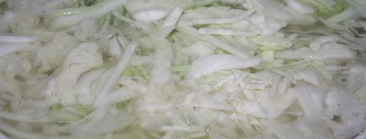 простые щи со свининой и свежей капустой. Шаг 3