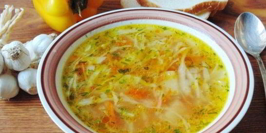 Щи из индейки со свежей капустой