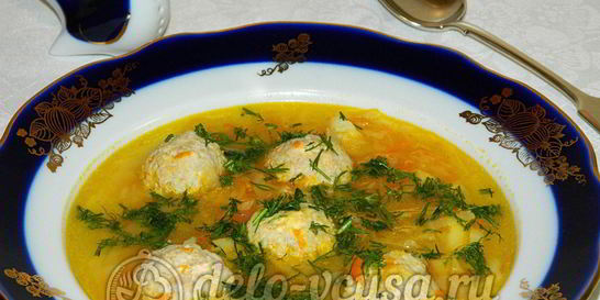 Щи с фрикадельками