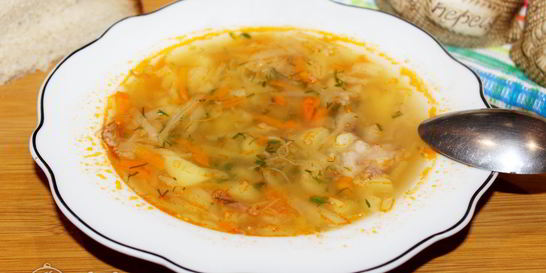 Щи с тушенкой