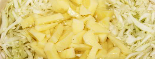 щи с тушенкой. Шаг 3