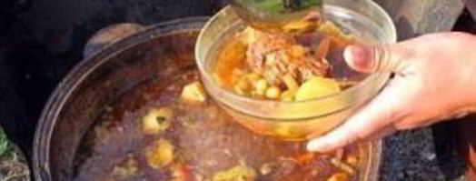 шурпа из баранины в казане. Шаг 10