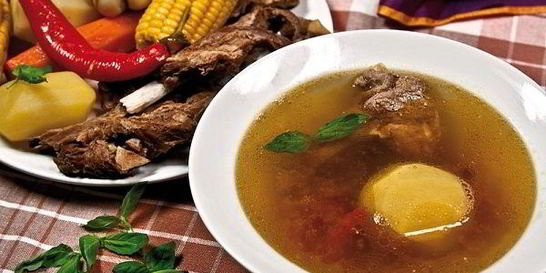 Шурпа в казане