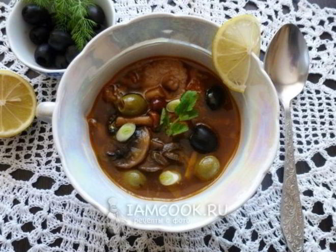 Рецепт грибной сборной солянки