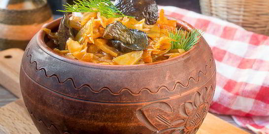 Капустная солянка с грибами