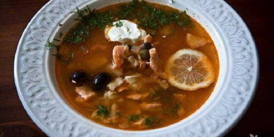 Простая рыбная солянка