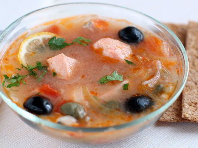 Рецепт рыбной солянки с семгой