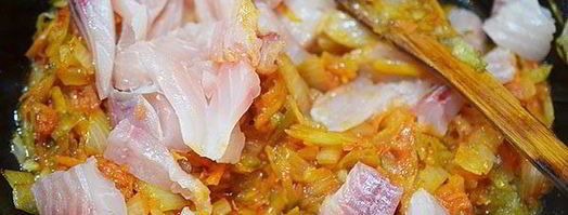 солянка московская на сковороде. Шаг 6