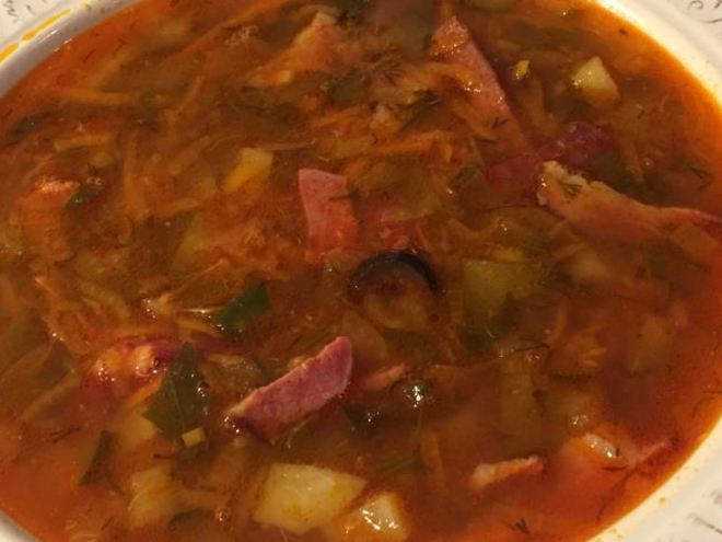 Рецепт солянки мясной из колбасных изделий