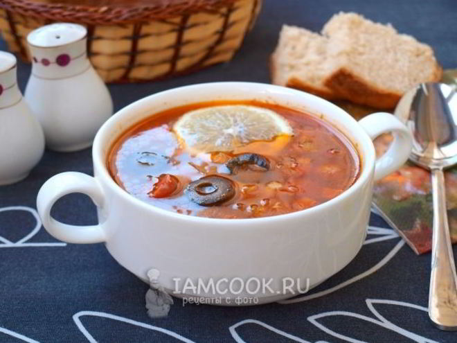 Рецепт солянки мясной