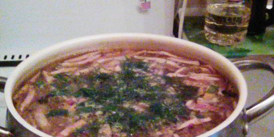 Солянка на курином бульоне