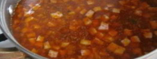 солянка по-домашнему с колбасой. Шаг 8