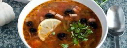 солянка по-домашнему с колбасой. Шаг 9