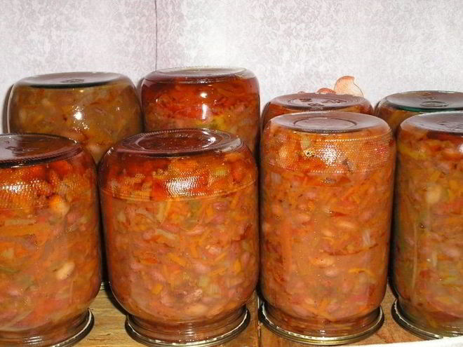 Рецепт солянки с фасолью на зиму