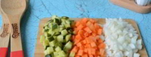 солянка с копченостями в хлебе. Шаг 3