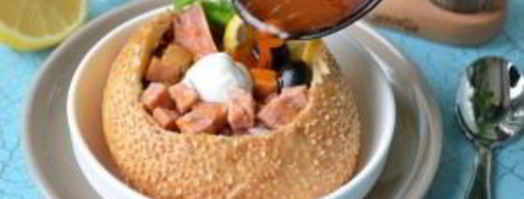 солянка с копченостями в хлебе. Шаг 9