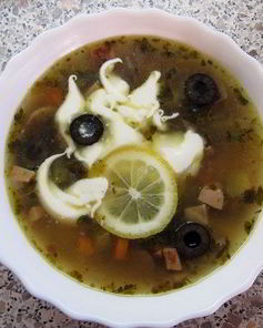 Солянка с маслинами