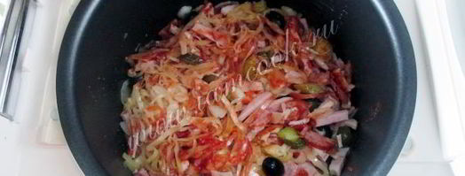 солянка сборная в мультиварке. Шаг 7