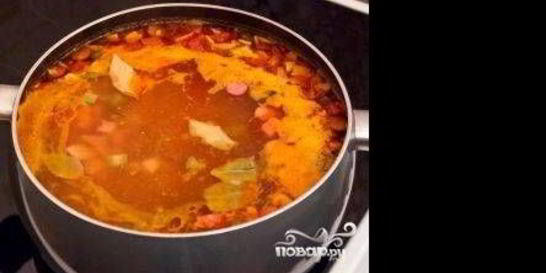 Суп-солянка с сосисками