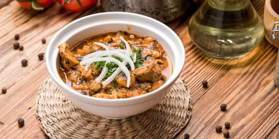 Харчо из курицы с орехами