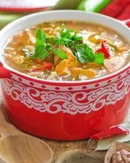 Пряный суп харчо с курицей