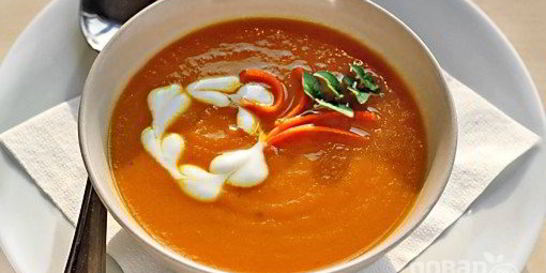 Морковный суп-пюре с имбирем и карри