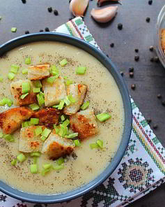 Сливочно-чесночный суп-пюре