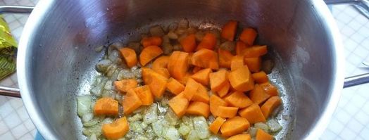 суп пюре из тыквы с яблоками и мускатным орехом. Шаг 6