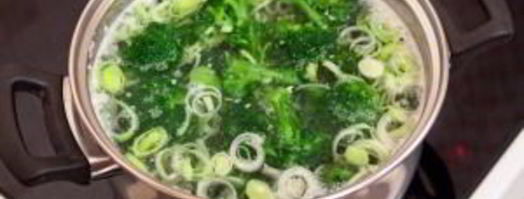 суп-пюре с брокколи и куриным филе. Шаг 6