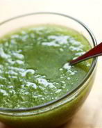 Зеленый сельдерейный суп-пюре