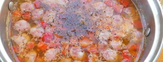 суп с рисом, овощами и охотничьими колбасками. Шаг 8