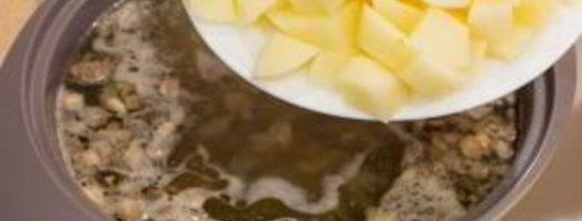 суп с уткой, рисом и грибами. Шаг 11