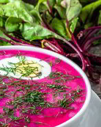 Свекольник на кефире с мясом и минеральной водой