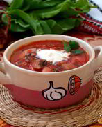 Свекольник со щавелем, фасолью и шампиньонами