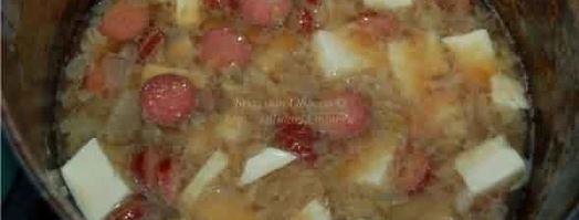 баварский пивной сырный суп с копчеными колбасками. Шаг 29