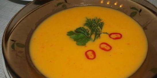 Острый сырный суп с йогуртом