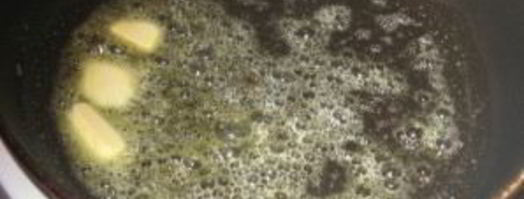 сливочно-сырный суп с чесночными сухариками. Шаг 3