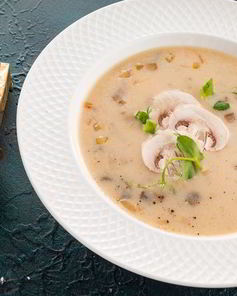 Сырный суп с шампиньонами
