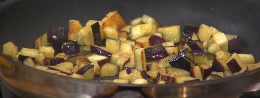 томатный суп с баклажанами и булгуром. Шаг 5