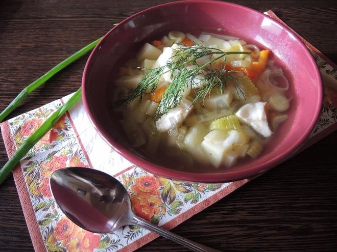 Рецепт рыбного супа уха из минтая