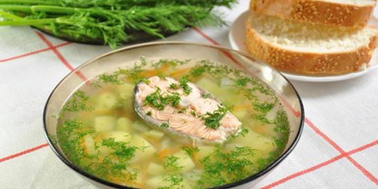 Уха из форели с зеленью