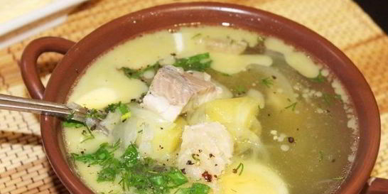 Уха из головы осетра