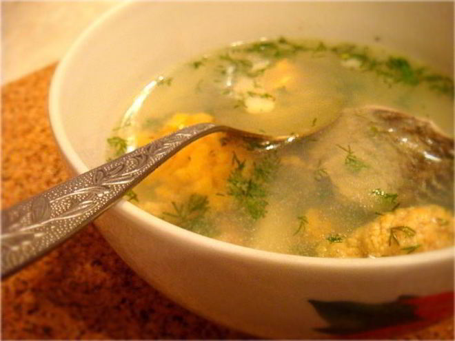 Рецепт ухи из карасей с ароматной заправкой